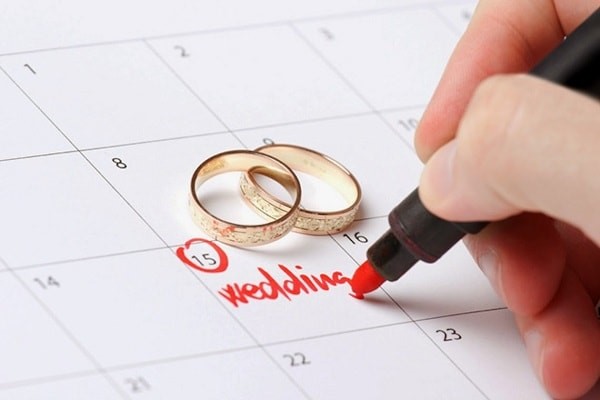 Các cặp đôi cần lưu ý gì khi lên danh sách chi phí cưới