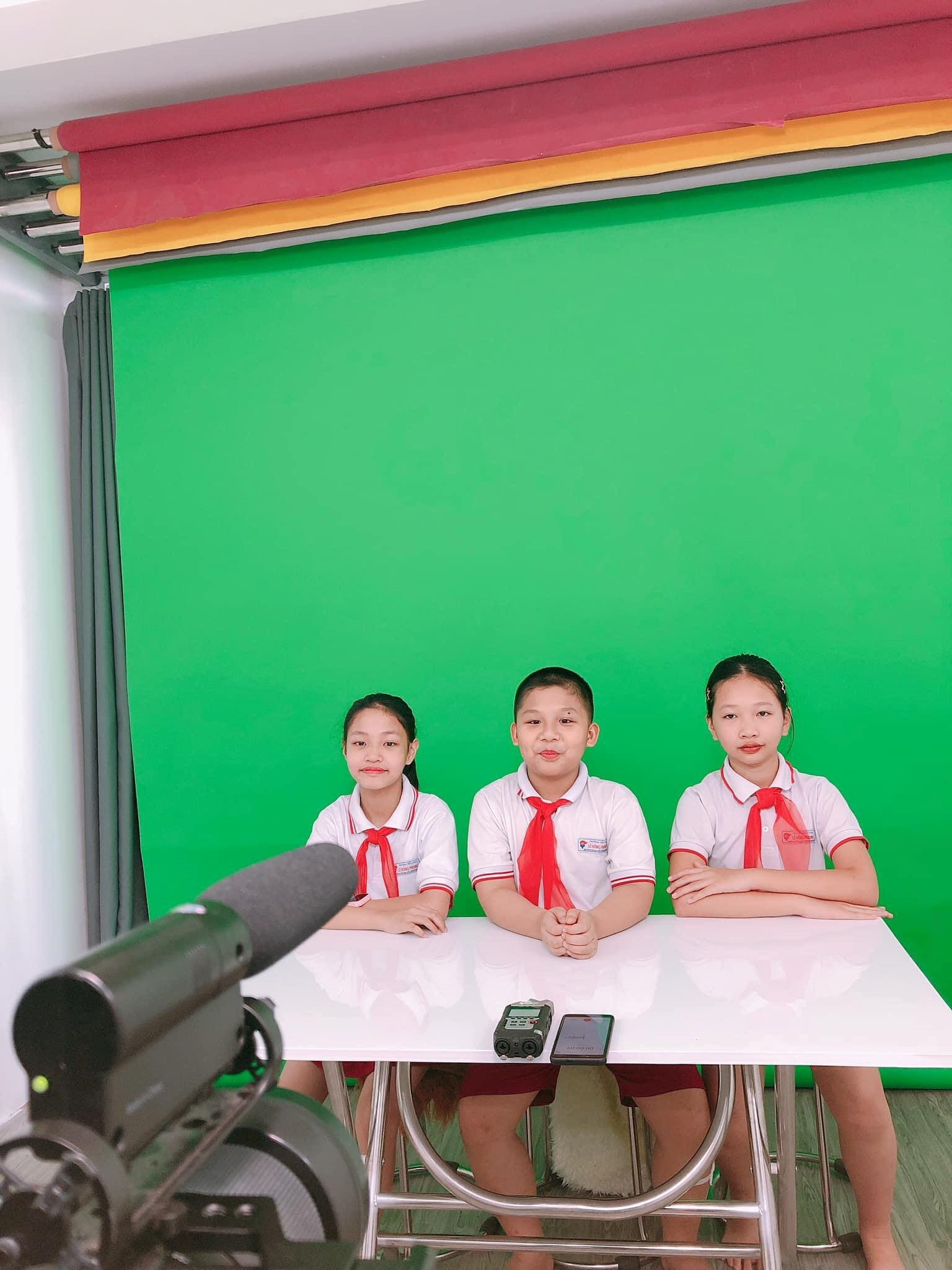 Quay video dự thi quốc tế trường Tiểu học Lê Hồng Phong Hải Phòng